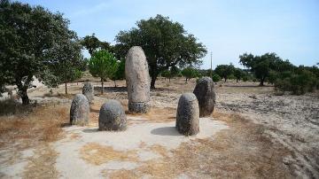 Cromeleque do Monte das Fontainhas Velhas - Visitar Portugal