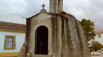 Anta/Capela de Pavia - Visitar Portugal