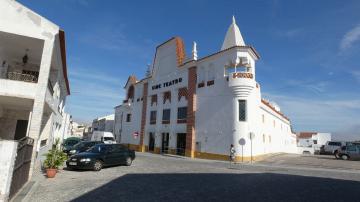Cine-Teatro de Viana do Alentejo - 