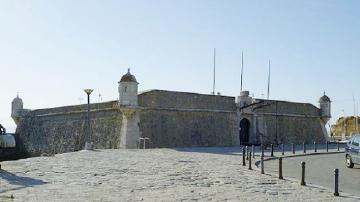 Forte da Ponta da Bandeira - Visitar Portugal