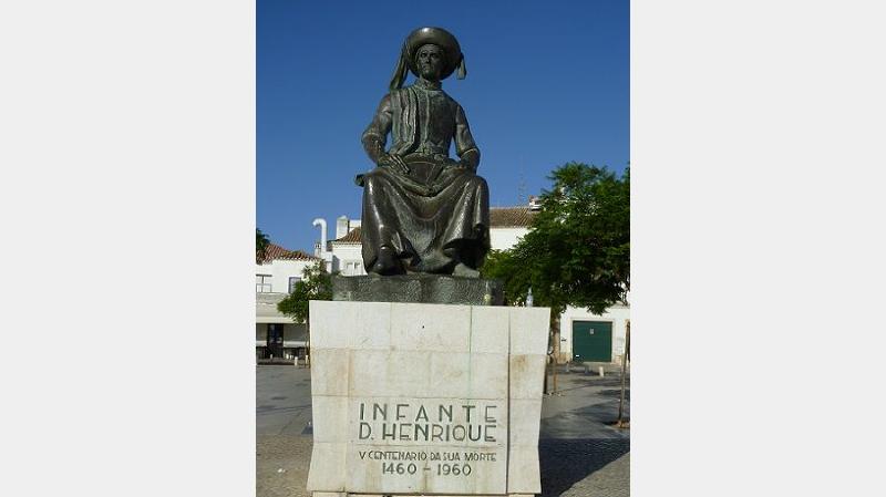 Estátua do Infante D. Henrique