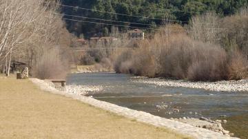 Praia fluvial de Valhelhas