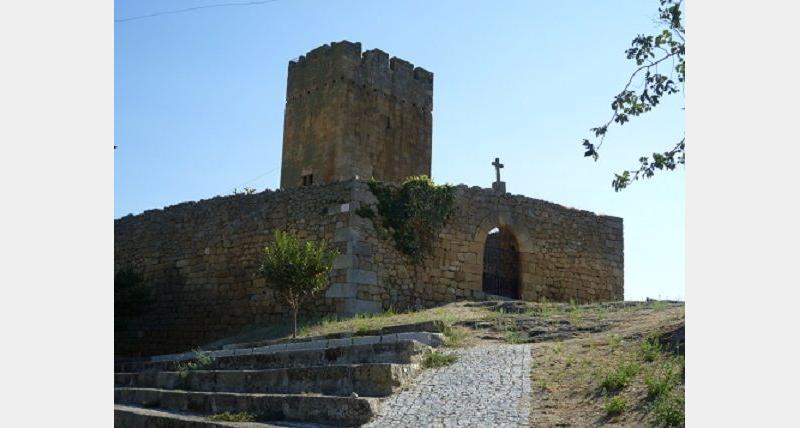 Castelo de Mêda