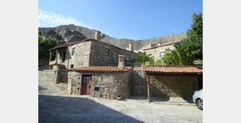 Casas de Sortelha