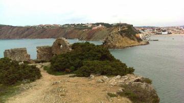 Ruínas da Capela de Santa Ana - Visitar Portugal