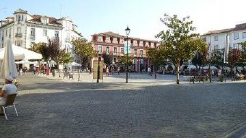 Praça Rodrigues Lobo - Visitar Portugal