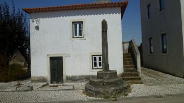 Pelourinho de Monte Real - Visitar Portugal