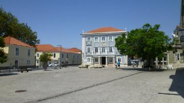 Câmara Municipal da Marinha Grande - Visitar Portugal
