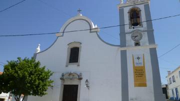 Igreja Matriz da Aldeia Gavinha - Visitar Portugal