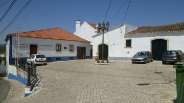 Junta de Freguesia da Aldeia Gavinha - Visitar Portugal