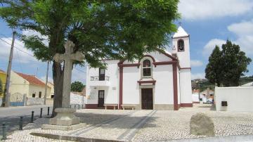 Igreja de Santiago dos Velhos - Visitar Portugal
