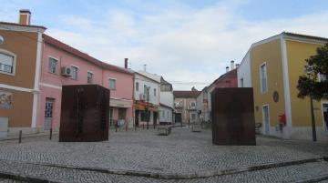 Largo da República - Visitar Portugal