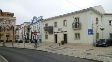 Junta de Freguesia da Lourinhã - Visitar Portugal