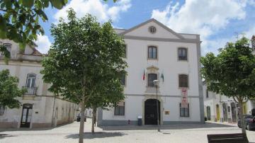 Câmara Municipal de Sobral de Monte Agraço - Visitar Portugal