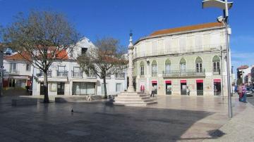 Pelourinho de Vila Franca de Xira - Visitar Portugal