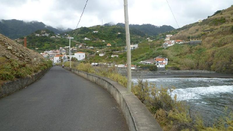 Caminho de Machico a Porto da Cruz