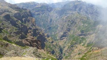 Pico do Areeiro - Visitar Portugal