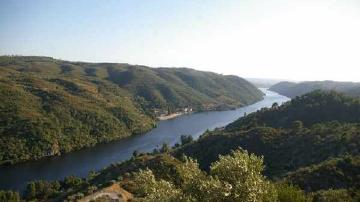 Paisagem sobre o Rio Tejo