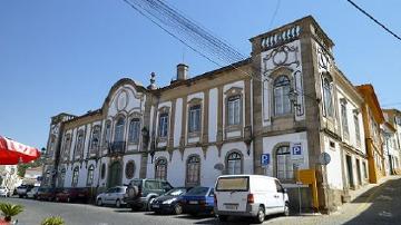 Palácio de Barahona - Visitar Portugal