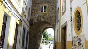 Porta de Alegrete - Visitar Portugal