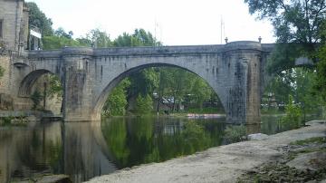 Ponte Sobre o Rio Tâmega - Visitar Portugal