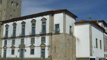 Casa do Cabido - Visitar Portugal