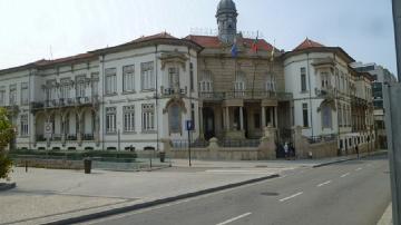 Câmara Municipal de Vila Nova de Gaia - Visitar Portugal