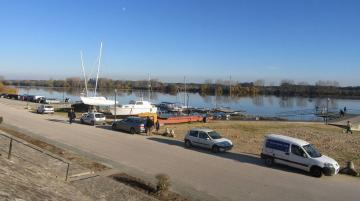 Marina e Praia Fluvial - Visitar Portugal