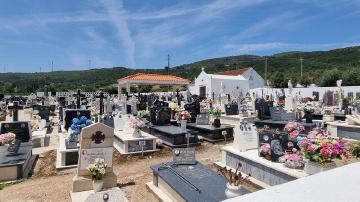 Cemitério de Alcobertas - Visitar Portugal