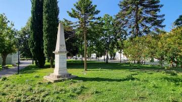 Memorial do Centenário do Concelho - Visitar Portugal