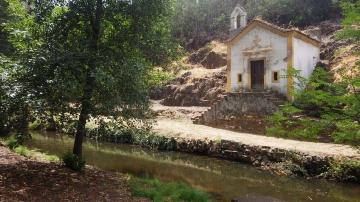 Capela de Nossa Senhora da Lapa - Visitar Portugal