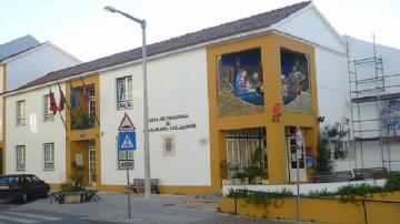 Junta da União de Freguesias de Santa Maria dos Olivais e São João Batista - Visitar Portugal