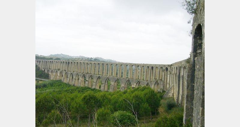 Aqueduto dos Pegões