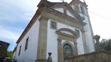 Igreja Paroquial de Valadares - Visitar Portugal