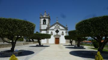 Igreja Paroquial de Cardielos - Visitar Portugal