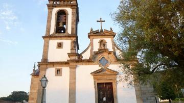Igreja Paroquial de Santa Leocádia - Visitar Portugal