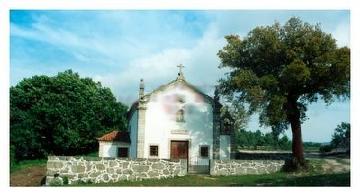 Capela de Pincães - Visitar Portugal