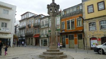 Pelourinho de Vila Real - Visitar Portugal