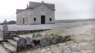 Capela de Santa Helena da Cruz - Visitar Portugal