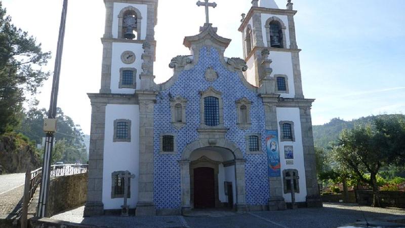 Igreja Paroquial de Cambra